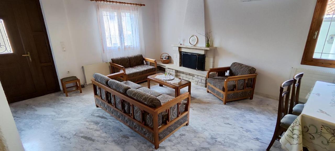 Апартаменти Theofania'S Marble House Meteora Кастракіон Екстер'єр фото